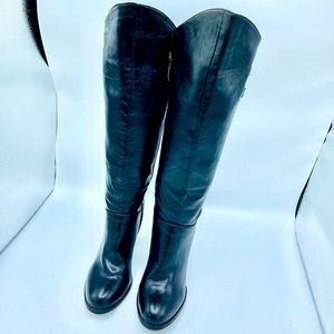 GUESS ASYMMETRICAL KNEE HIGH BOOTS WITH DOUBLE BUCKLE ACCENT & ELASTIC INSERT